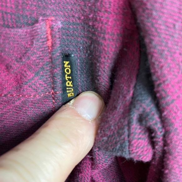 Burton Durable Goods Women's Long Sleeve Plaid Button Up Shirt‎ Size Small - Picture 5 of 12